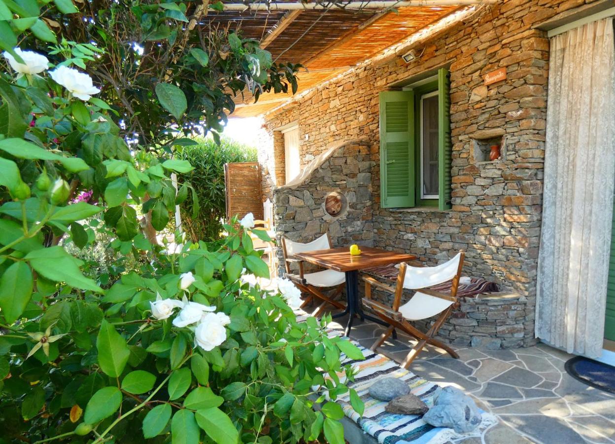 Το Κατἑ Aparthotel Artemonas Екстериор снимка