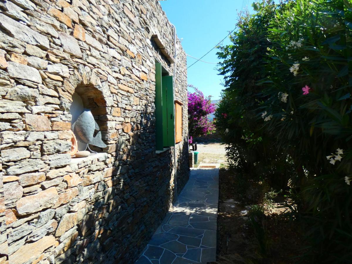 Το Κατἑ Aparthotel Artemonas Екстериор снимка